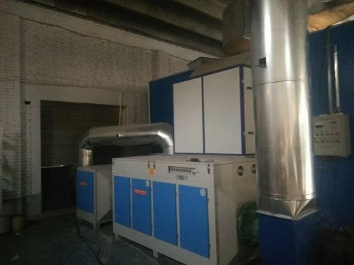 UV光解廢氣治理設備橫插式好還是豎插式好