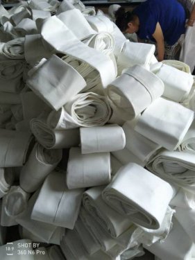 滌綸針刺氈除塵布袋價(jià)格和濾料介紹