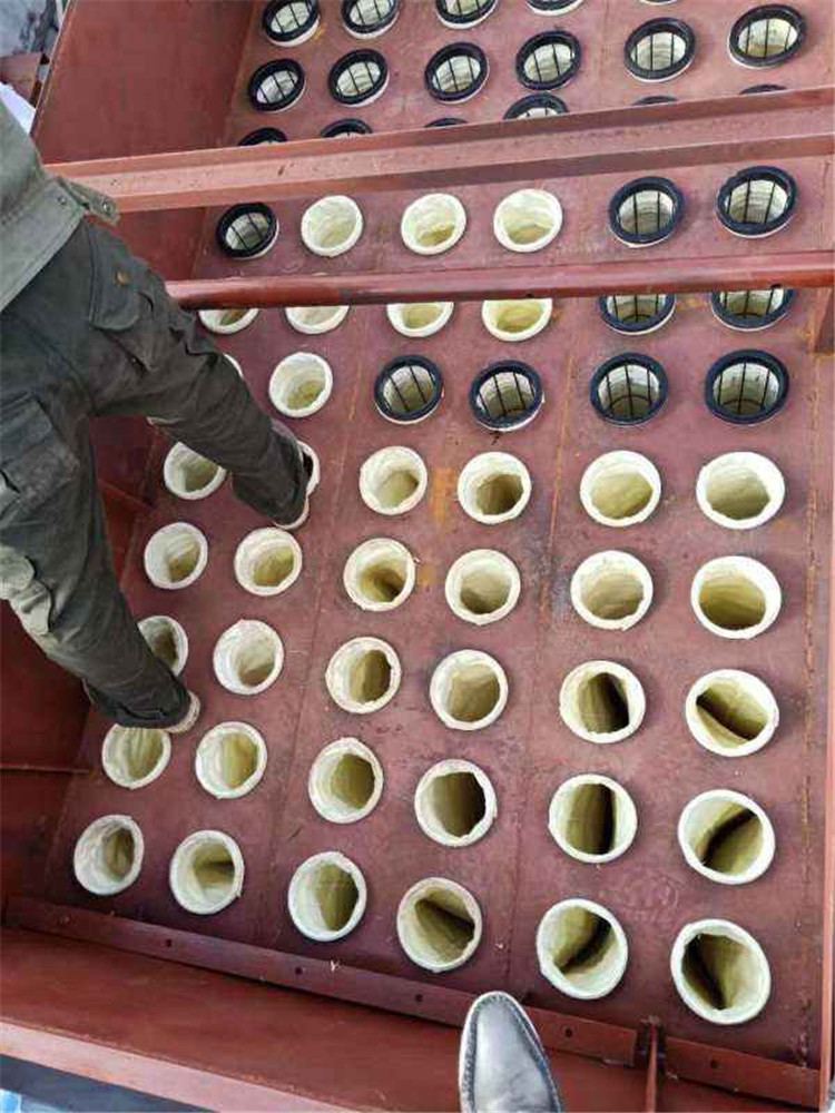 除塵布袋安裝
